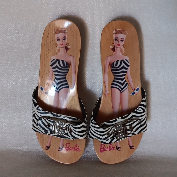Barbie Sandals đź©´ - Picture 1 of 13